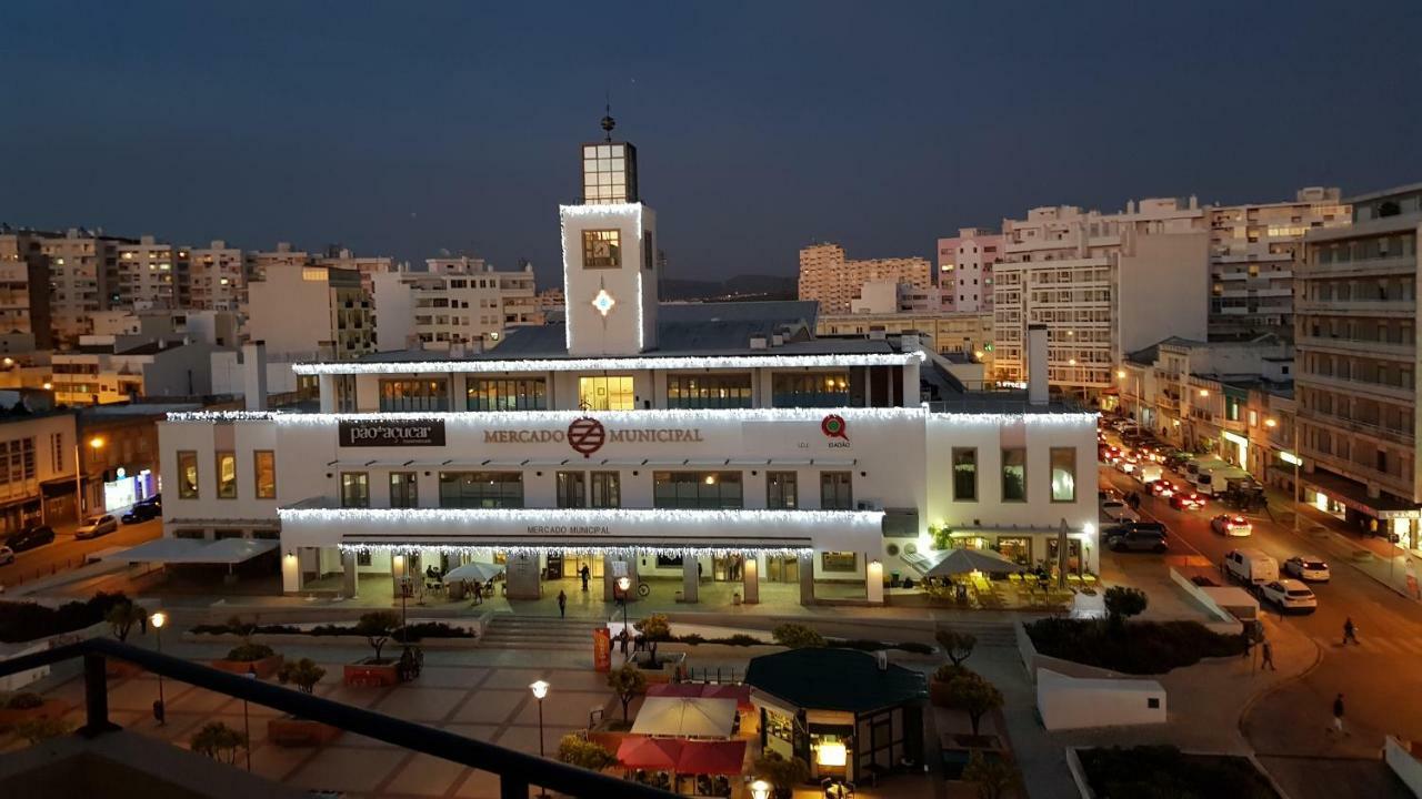 פארו The Market Square House מראה חיצוני תמונה